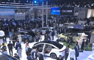Automakers optimistic about Chinese market as China’s largest auto show opens Automakers optimistic about Chinese market as China's largest auto show opens