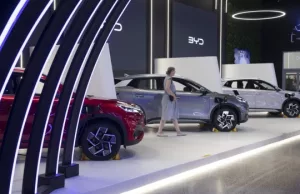 BYD 1Q Revenue Misses Estimate as China EV Price Cuts Take Toll – BNN Bloomberg BYD 1Q Revenue Misses Estimate as China EV Price Cuts Take Toll - BNN Bloomberg