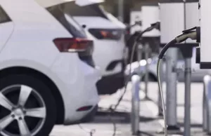 BYD takes fight to EV laggards with China price cuts BYD takes fight to EV laggards with China price cuts