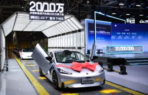 China’s auto industry embraces change as local brands seize NEV opportunities China's auto industry embraces change as local brands seize NEV opportunities