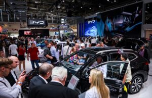 China’s automakers take the world by storm with electric vehicle push | CNN Business China’s automakers take the world by storm with electric vehicle push | CNN Business