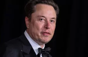 Elon Musk visits china to discuss Tesla’s self-driving technology plans Elon Musk visits china to discuss Tesla's self-driving technology plans