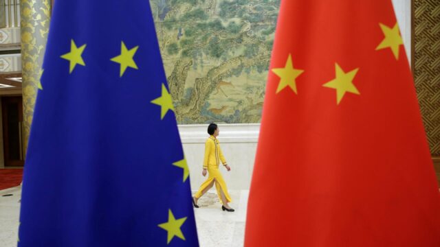 EU Tells China to Stop Cheating as Wintry Summit Nears