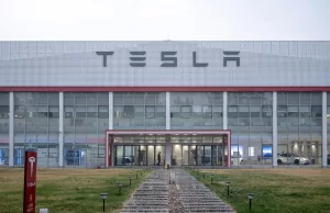 Expect More Upside for Equities While the Economy Remains Buoyant Expect More Upside for Equities While the Economy Remains Buoyant