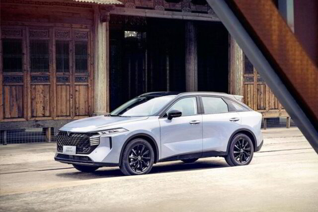 Nissan's Chinese joint venture launches first hydrogen fuel-cell car — but it will not be cheap