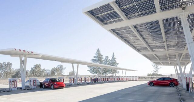 Tesla brings 0% interest loans to China as it loses market shares