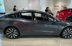 Tesla offers 0-interest loans for up to 5 years in China to boost sales Tesla offers 0-interest loans for up to 5 years in China to boost sales