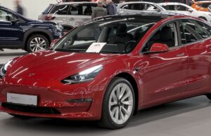 Tesla scraps $25k car plan, focuses on robotaxis – Interesting Engineering Tesla scraps $25k car plan, focuses on robotaxis - Interesting Engineering