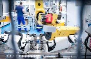 The Evolution of Mobility: Self-driving vehicles on the horizon in China The Evolution of Mobility: Self-driving vehicles on the horizon in China