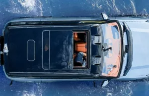 This Chinese Luxury Hybrid SUV Combines a Tank, a Bentley, and a Boat This Chinese Luxury Hybrid SUV Combines a Tank, a Bentley, and a Boat