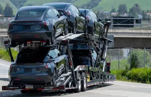 Why is Tesla stumbling? Why is Tesla stumbling?