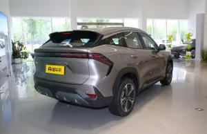 100,000th Geely Galaxy L7 SUV produced 100,000th Geely Galaxy L7 SUV produced