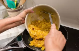 Los 7 errores que estás cometiendo al intentar hacer la tortilla de patatas perfecta Los 7 errores que estás cometiendo al intentar hacer la tortilla de patatas perfecta