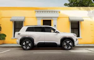 BYD’s Fang Cheng Bao unveils images of its rugged new all-electric SUV BYD's Fang Cheng Bao unveils images of its rugged new all-electric SUV