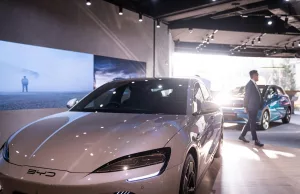 China EV Stocks Rise on Bets Tariffs Are Manageable: Street Wrap China EV Stocks Rise on Bets Tariffs Are Manageable: Street Wrap