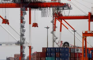 Japan’s weak yen lifts exports, but falling volume highlights soft demand Japan's weak yen lifts exports, but falling volume highlights soft demand