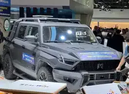 M-Hero 917 gets more badass and becomes a communications command vehicle M-Hero 917 gets more badass and becomes a communications command vehicle