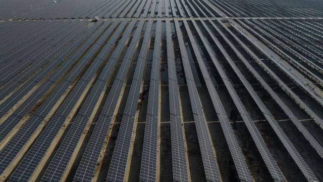 China Rules Solar Energy, but Its Industry at Home Is in Trouble China Rules Solar Energy, but Its Industry at Home Is in Trouble