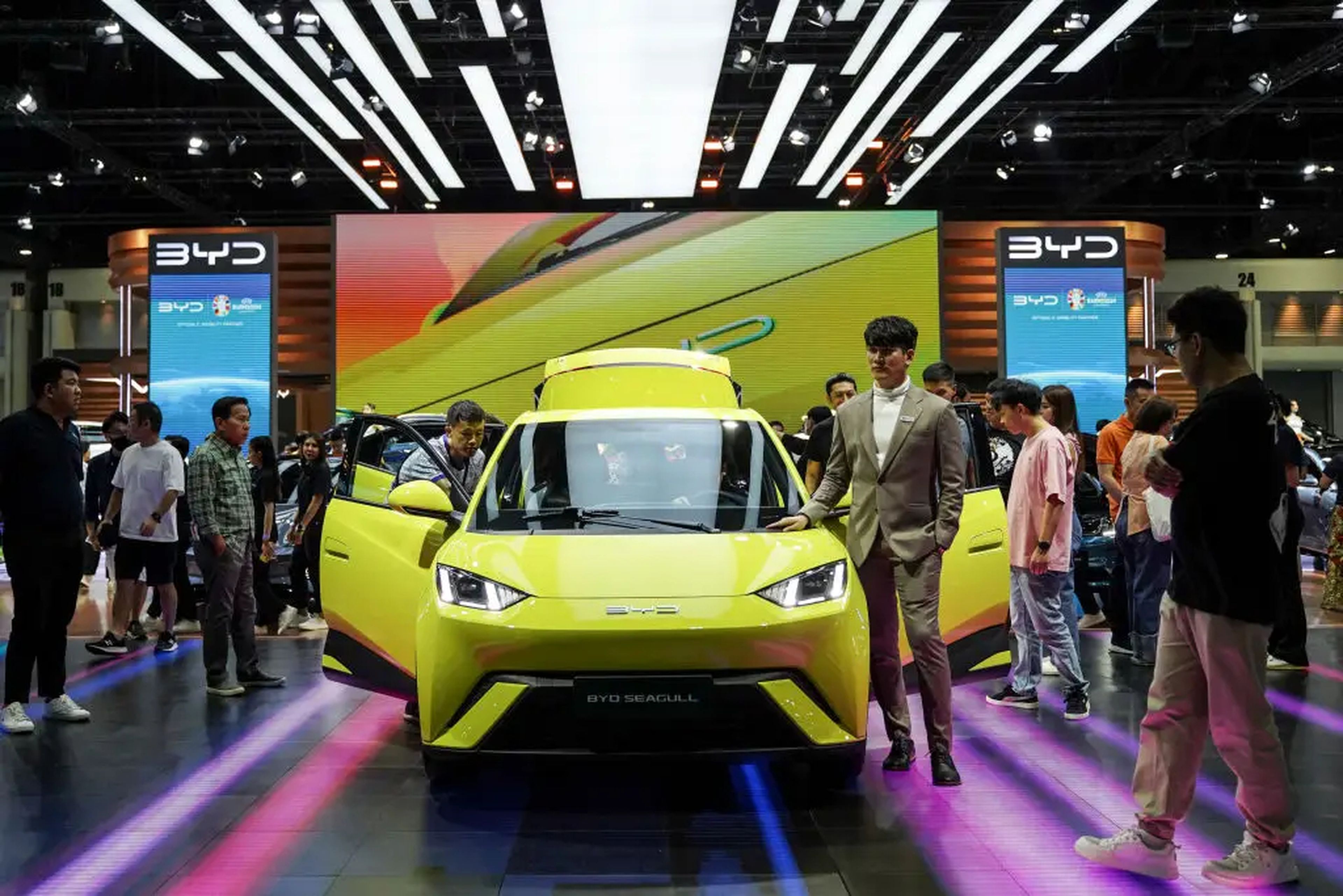 Un BYD Seagull EV. El rival de Tesla registró una caída de las ventas en sus resultados del primer trimestre. 