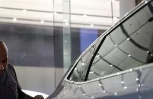 In fuel-guzzling Saudi Arabia, electric cars pique interest In fuel-guzzling Saudi Arabia, electric cars pique interest