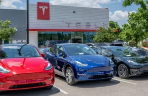 Tesla sales fall again as more automakers crowd electric vehicle market | CNN Business Tesla sales fall again as more automakers crowd electric vehicle market | CNN Business