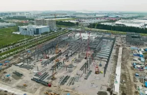 Check out Tesla’s progress on an upcoming Megapack factory in China Check out Tesla's progress on an upcoming Megapack factory in China