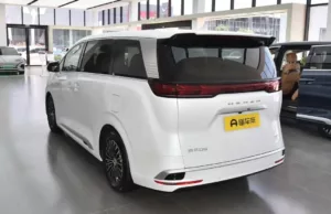 200,000th Denza D9 sold to a well-known Chinese singer 200,000th Denza D9 sold to a well-known Chinese singer