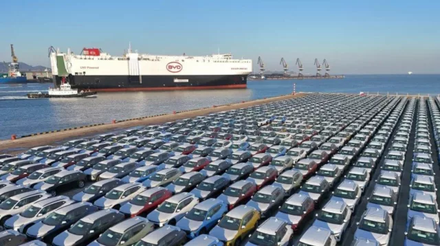Canada imposes tariffs on EVs and materials from China