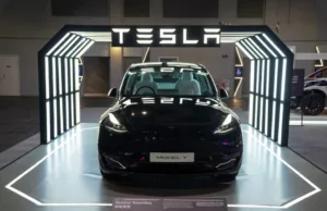 Tesla Sold 3% More China-Made EVs In August Than Last Year Amid Intensifying Competition – Tesla (NASDAQ:TSLA) Tesla Sold 3% More China-Made EVs In August Than Last Year Amid Intensifying Competition - Tesla (NASDAQ:TSLA)
