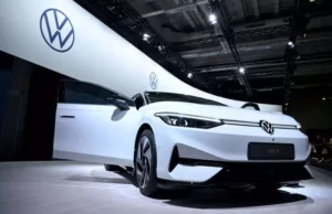 Tesla surpasses Volkswagen: The German automaker’s crisis in the Chinese market | News.az Tesla surpasses Volkswagen: The German automaker's crisis in the Chinese market | News.az