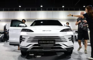 BYD Closing In on Ford Deliveries After Besting Tesla on Revenue BYD Closing In on Ford Deliveries After Besting Tesla on Revenue