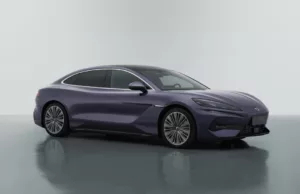 Denza Z9 sedan from BYD arrived at dealers before the launch Denza Z9 sedan from BYD arrived at dealers before the launch