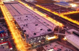 Tesla brings its gigafactory to China, with an unexpected twist: Thousands of people go to check it out Tesla brings its gigafactory to China, with an unexpected twist: Thousands of people go to check it out