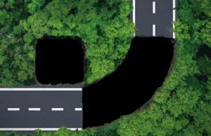 Cover Story: Baidu-Geely Joint EV Failure Reflects Treacherousness of Chinese Market Cover Story: Baidu-Geely Joint EV Failure Reflects Treacherousness of Chinese Market