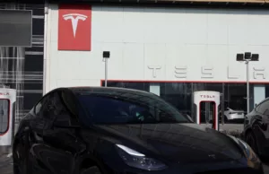 Tesla, BYD raising EV discounts in China in year-end sales push Tesla, BYD raising EV discounts in China in year-end sales push