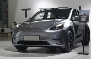 Tesla Giga Shanghai to start mass production of facelifted Model Y in Jan, report says Tesla Giga Shanghai to start mass production of facelifted Model Y in Jan, report says