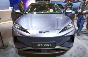 BYD chalks up new record as it narrows EV sales gap with Tesla BYD chalks up new record as it narrows EV sales gap with Tesla