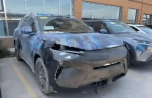 BYD Tang L spotted with drone docking before official debut BYD Tang L spotted with drone docking before official debut