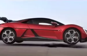 BYD YangWang U9 electric supercar can jump over potholes, literally BYD YangWang U9 electric supercar can jump over potholes, literally