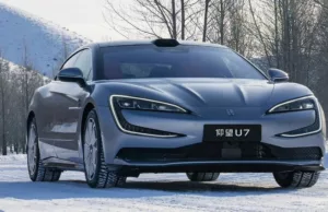 BYD’s Yangwang U7 daily driver 1,282 hp supercar solves rooftop maze via phone control BYD’s Yangwang U7 daily driver 1,282 hp supercar solves rooftop maze via phone control