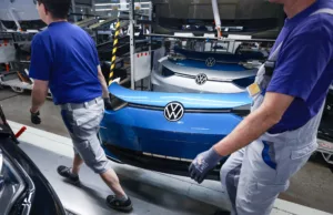 German automaker mood darkens on slowing EV shift, China slump German automaker mood darkens on slowing EV shift, China slump