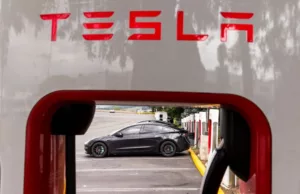 Tesla launches updated Model Y in China, starting from $35k By Investing.com Tesla launches updated Model Y in China, starting from $35k By Investing.com
