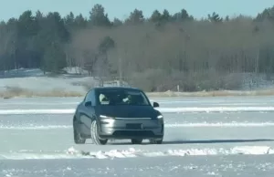Tesla Model Y «Juniper» with «cyber» headlights and no camo sighted in China Tesla Model Y "Juniper" with "cyber" headlights and no camo sighted in China