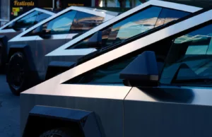 Uncertainty over Trump’s electric vehicle policies clouds 2025 forecast for carmakers Uncertainty over Trump's electric vehicle policies clouds 2025 forecast for carmakers