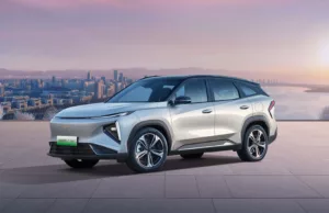 Geely launches Galaxy L7 EM-i hybrid SUV in heated race with BYD Geely launches Galaxy L7 EM-i hybrid SUV in heated race with BYD