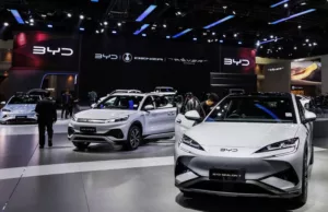 BYD aims to double overseas sales to 800,000 in 2025, chairman tells analysts BYD aims to double overseas sales to 800,000 in 2025, chairman tells analysts