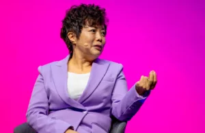 BYD pledges to work with rival Tesla to combat petrol cars BYD pledges to work with rival Tesla to combat petrol cars