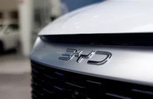 Chinese EV maker BYD raises $5.6bn in share sale to drive overseas expansion Chinese EV maker BYD raises $5.6bn in share sale to drive overseas expansion