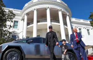 Global EV market faces major shakeup as Tesla recedes, BYD ascends Global EV market faces major shakeup as Tesla recedes, BYD ascends