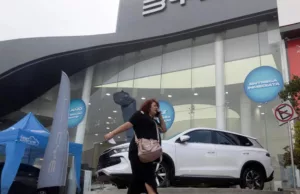 Is Tesla-killer BYD chasing Elon Musk to India Is Tesla-killer BYD chasing Elon Musk to India